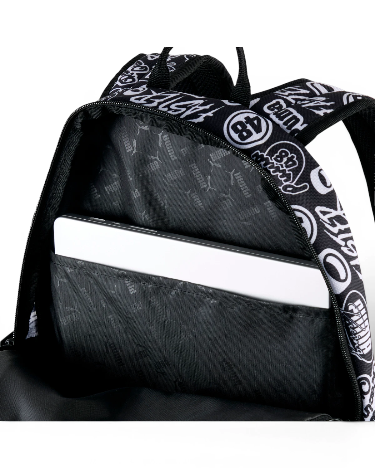 091150-08-001 PUMA  ACADEMY AOP Backpack