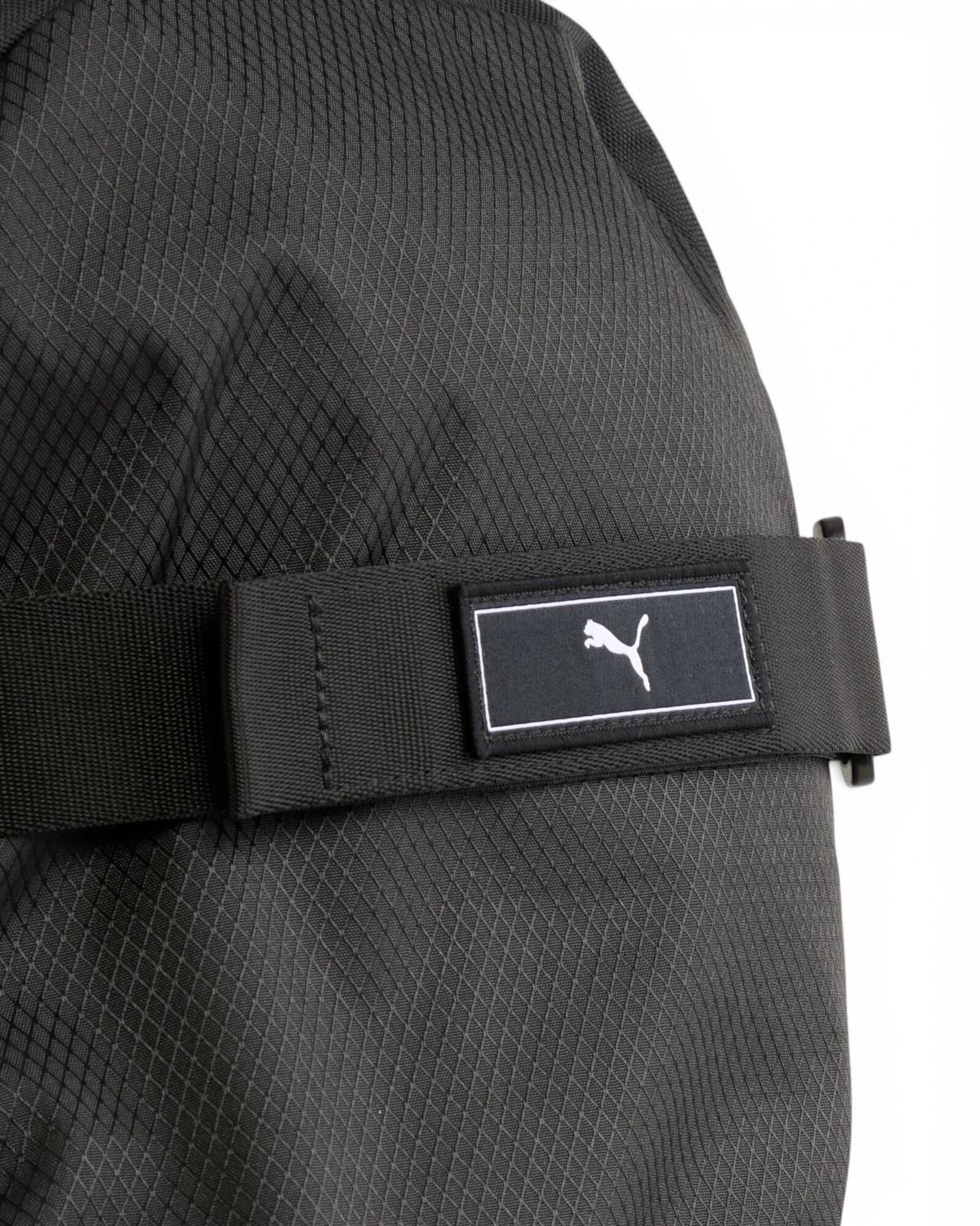 091320-01-001 PUMA DECK Backpack