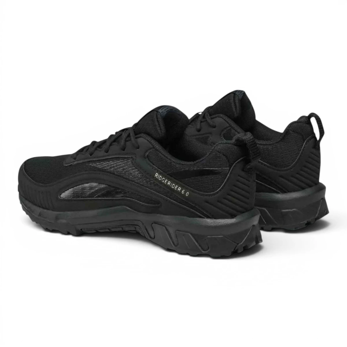 100001301 Crne outdoor tenisice za aktivne avanture – Reebok