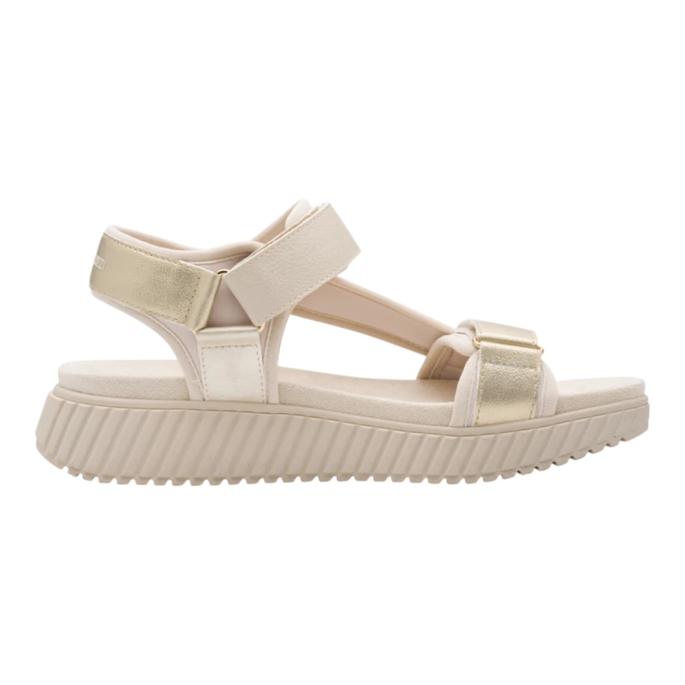 2-28536-46-943 Marco Tozzi Gold Comb – Elegantne Ženske Sandale