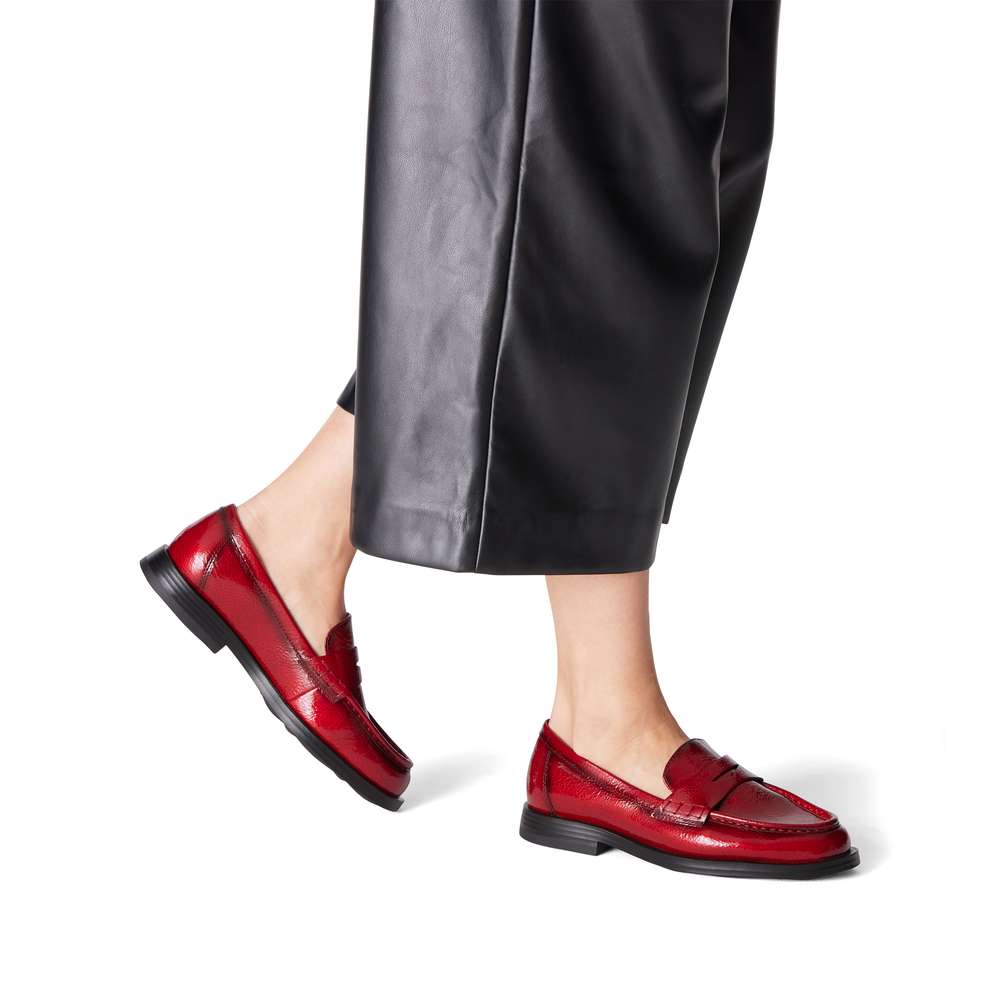 24311-41-500 Tamaris ženska mokasina RED