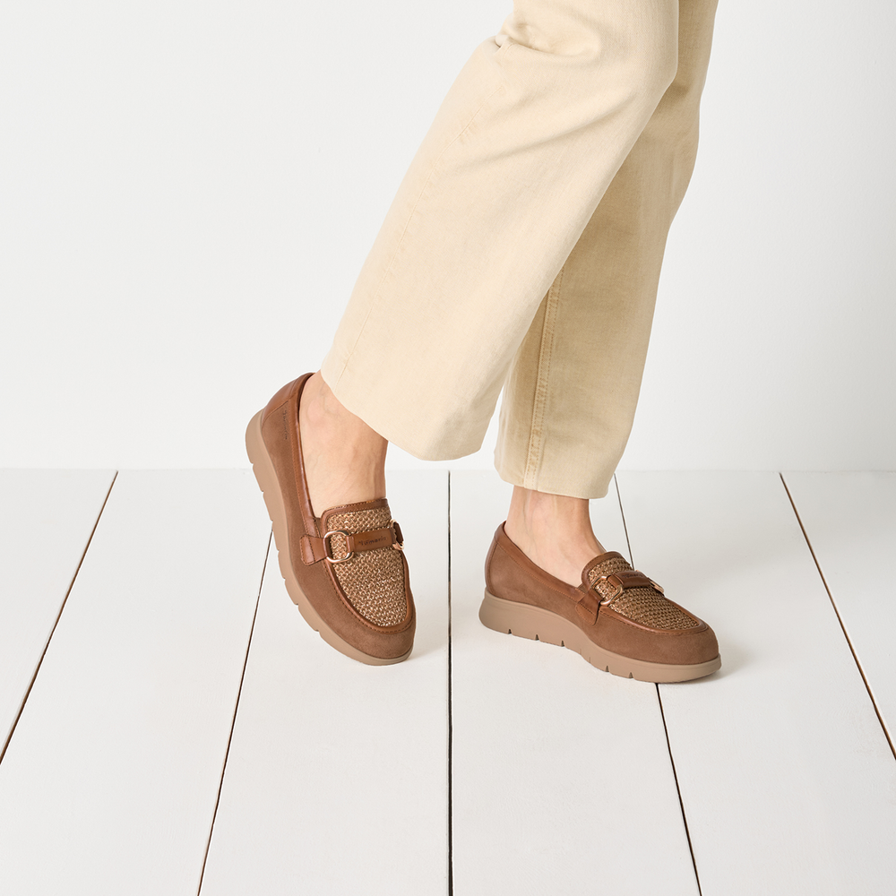 24628-44-392 Tamaris ženska mokasina COGNAC COMB