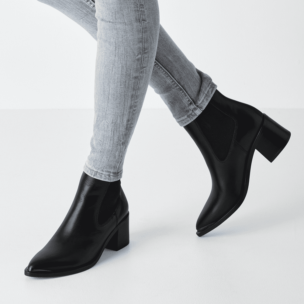 25301-45-003 Tamaris ženska gležnjača BLACK LEATHER