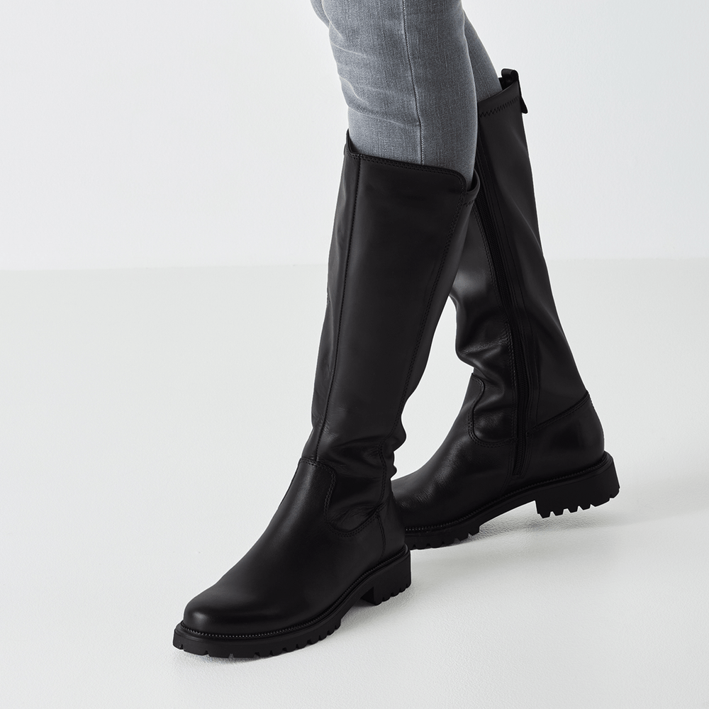 25605-43-00  Tamaris ženska čizma BLACK
