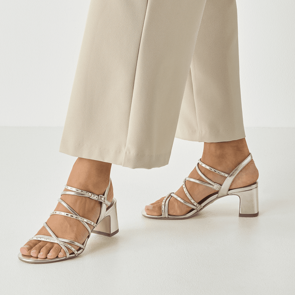 28329-46-933 Tamaris ženska sandala LIGHT GOLD