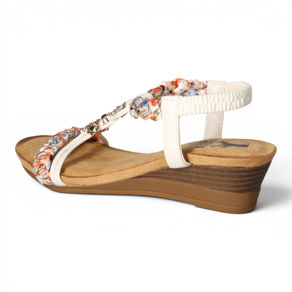 8910808-001 Bijele sandale Fashion- 2GO