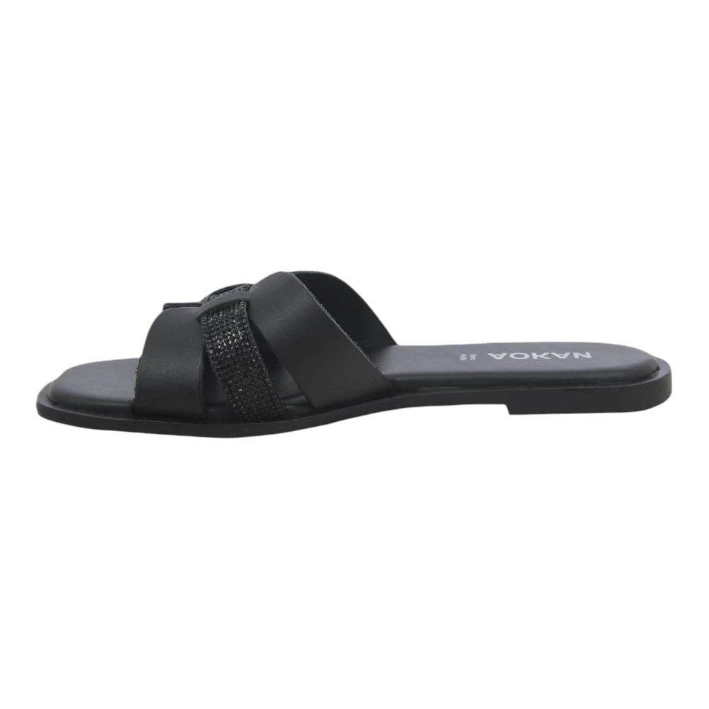 93-701-BLACK Nakoa Black – Elegantne Ženske Natikače za Opušten i Moderan Ljetni Korak