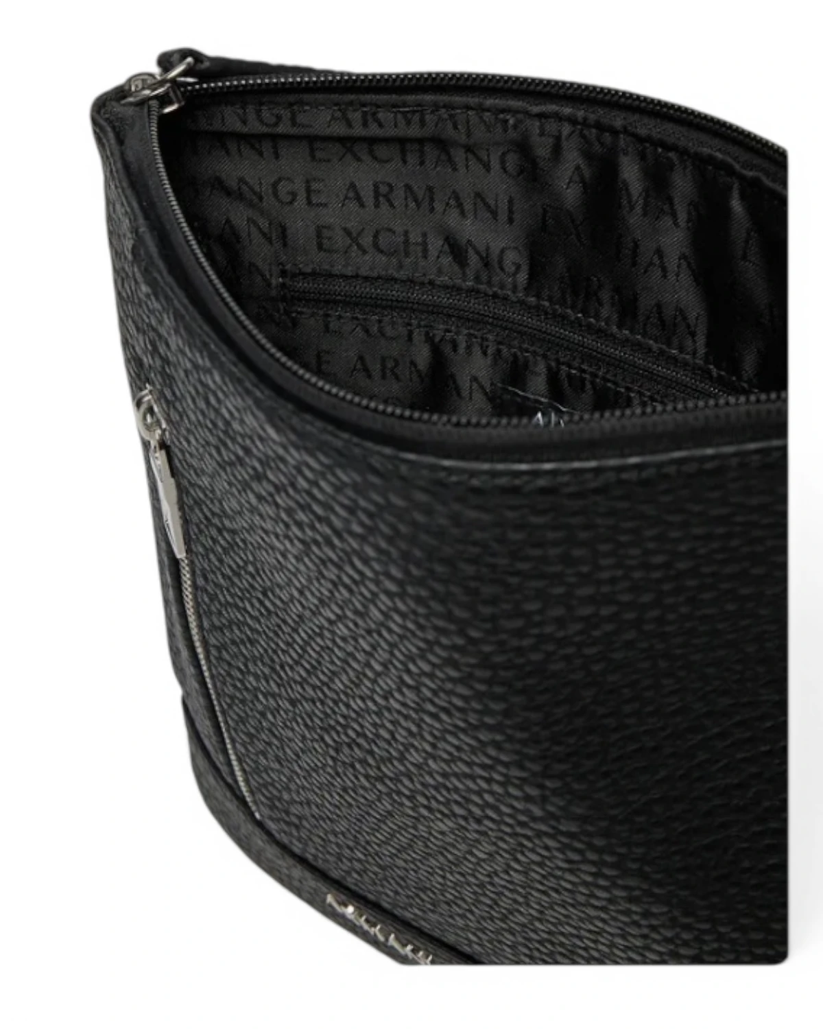 952717 4F872 00020-OS ARMANI EXCHANGE bag NERO