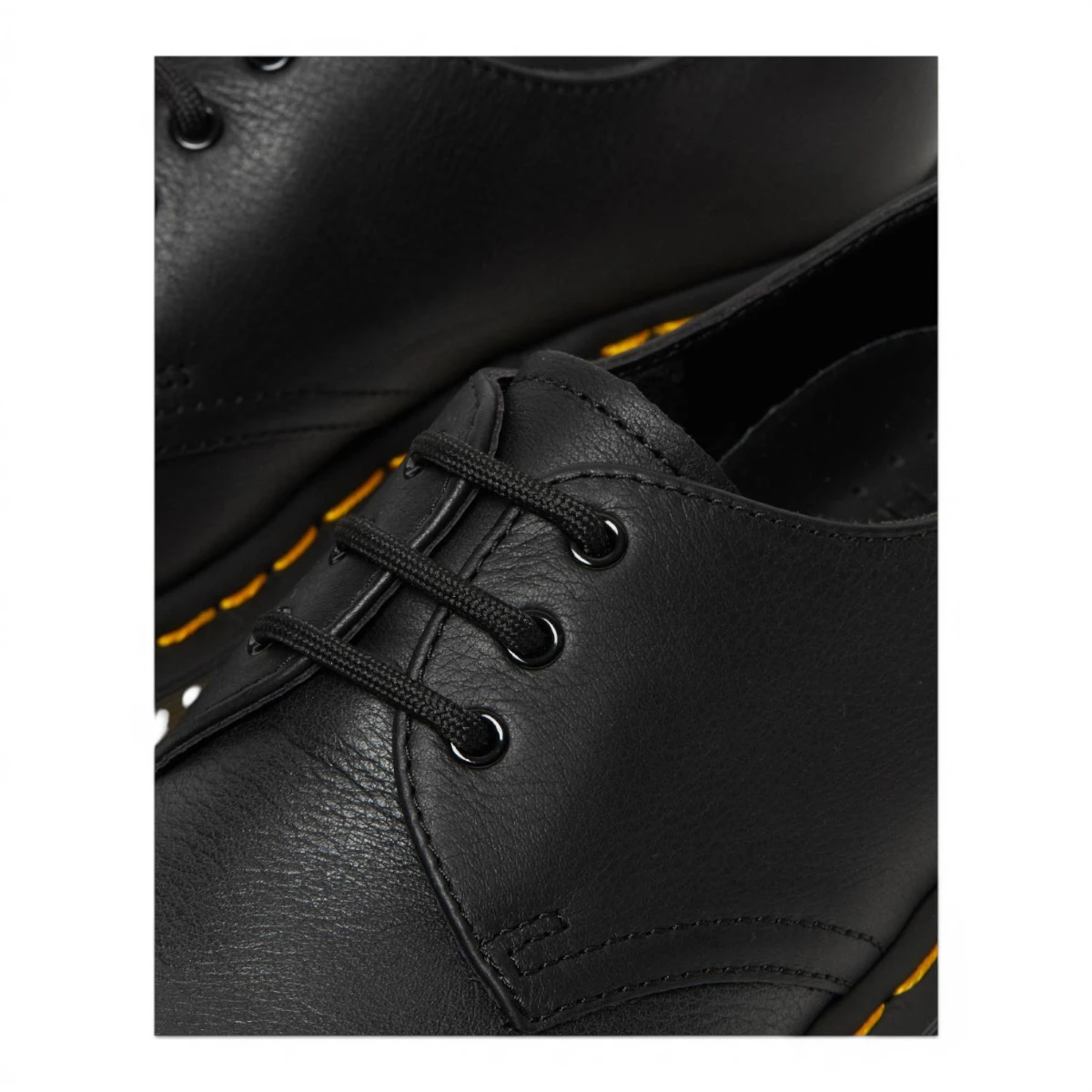DM24256001 Dr.Martens 3 Eye Shoe 1461 Black