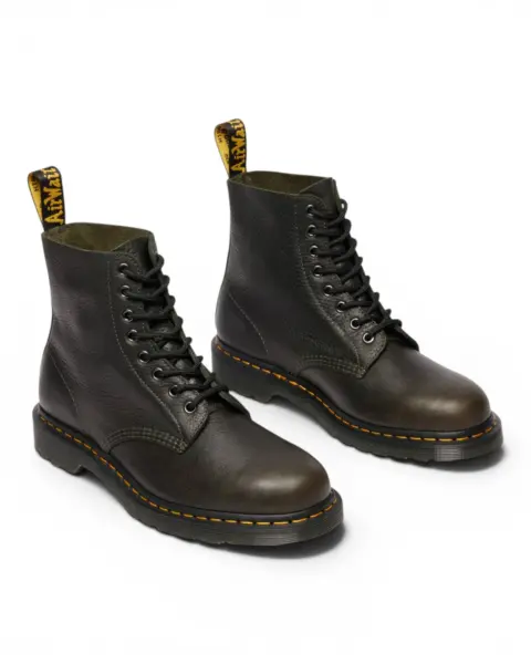 Dr. Martens 1460 Pascal – Legendarni Stil u Šumskoj Zelenoj Nijansi