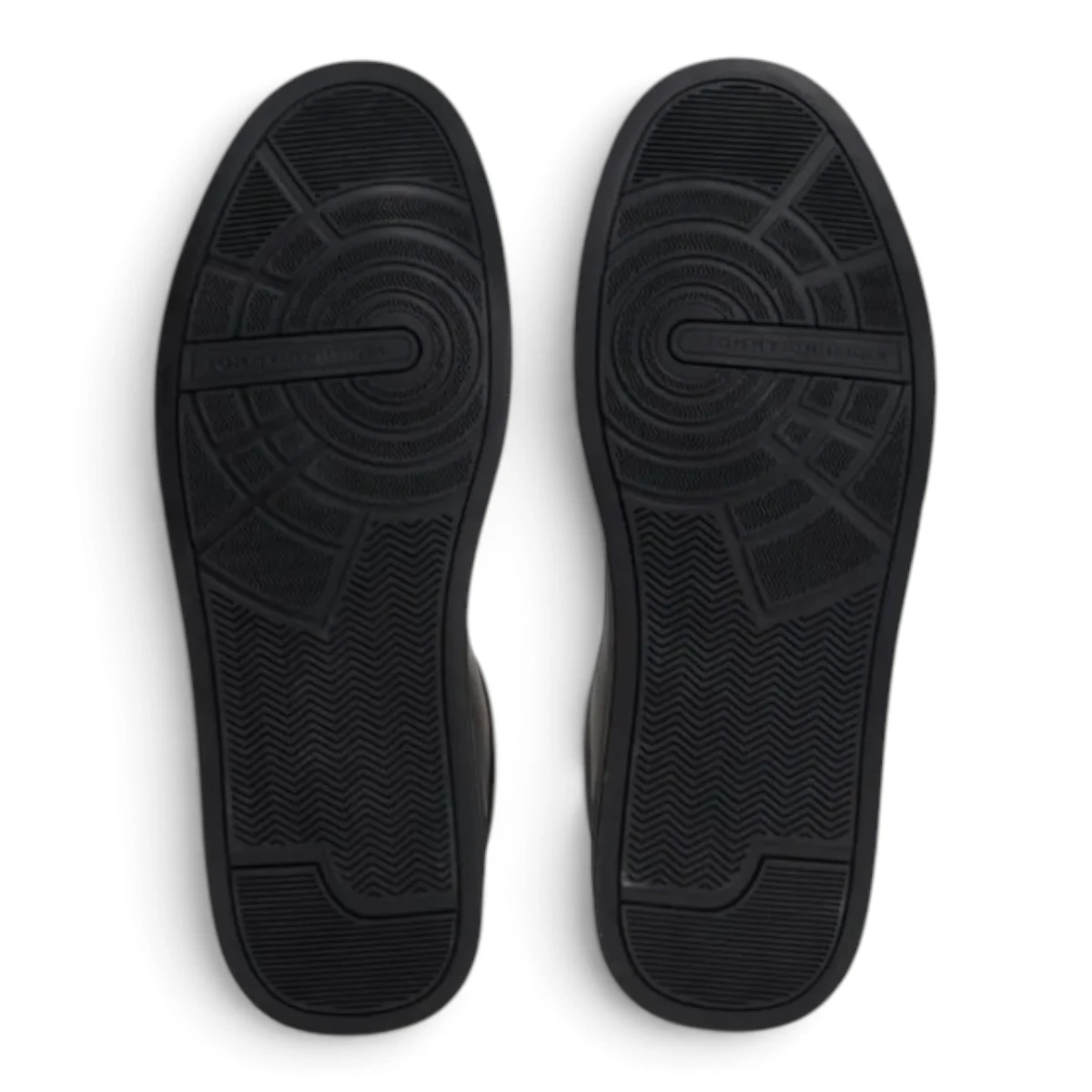 FM0FM05367-0GJ Tommy Hilfiger TH COURT LTH DETAIL ESS