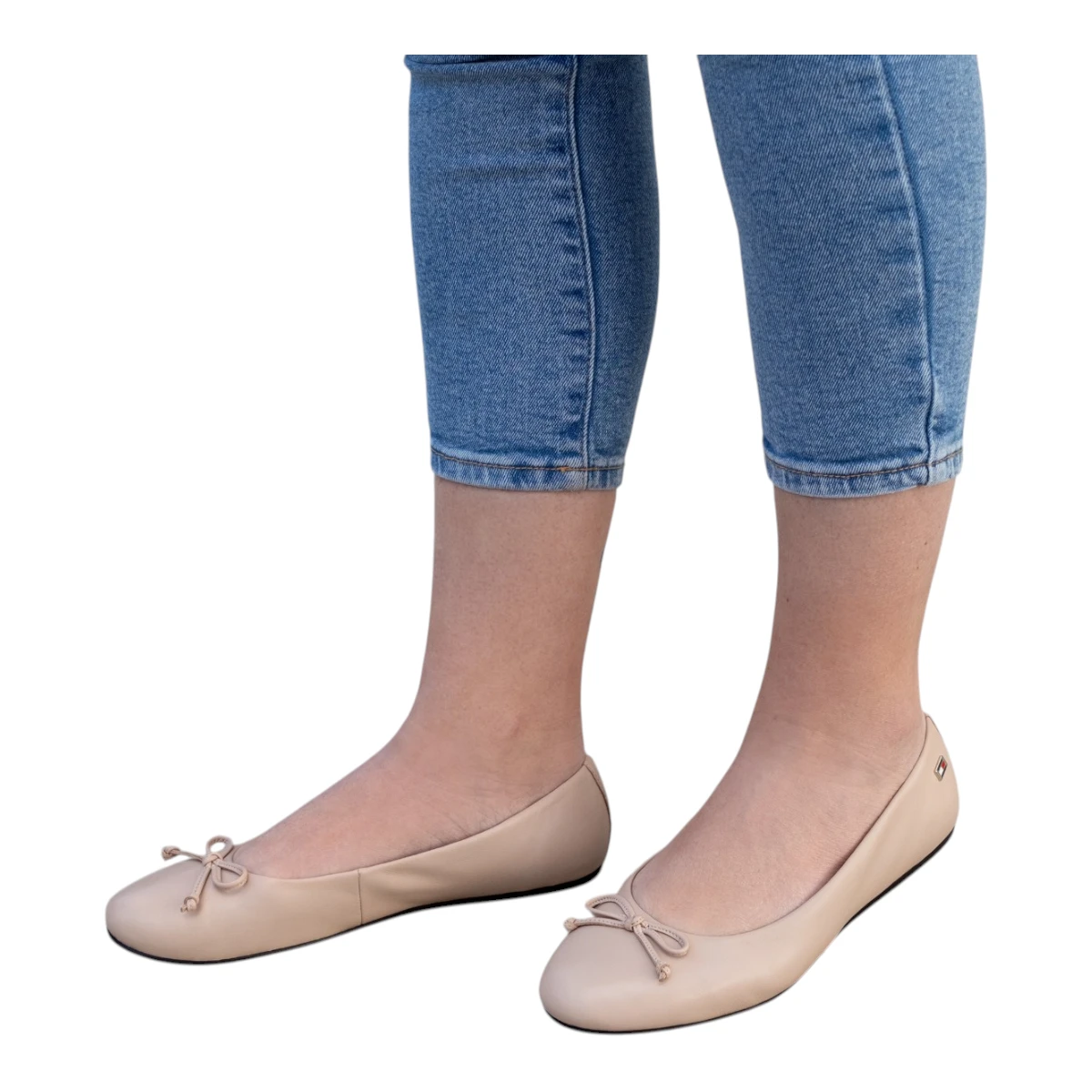 FW0FW08059-TRY Tommy Hilfiger ženske balerinke Essential Chic Ballerina roza