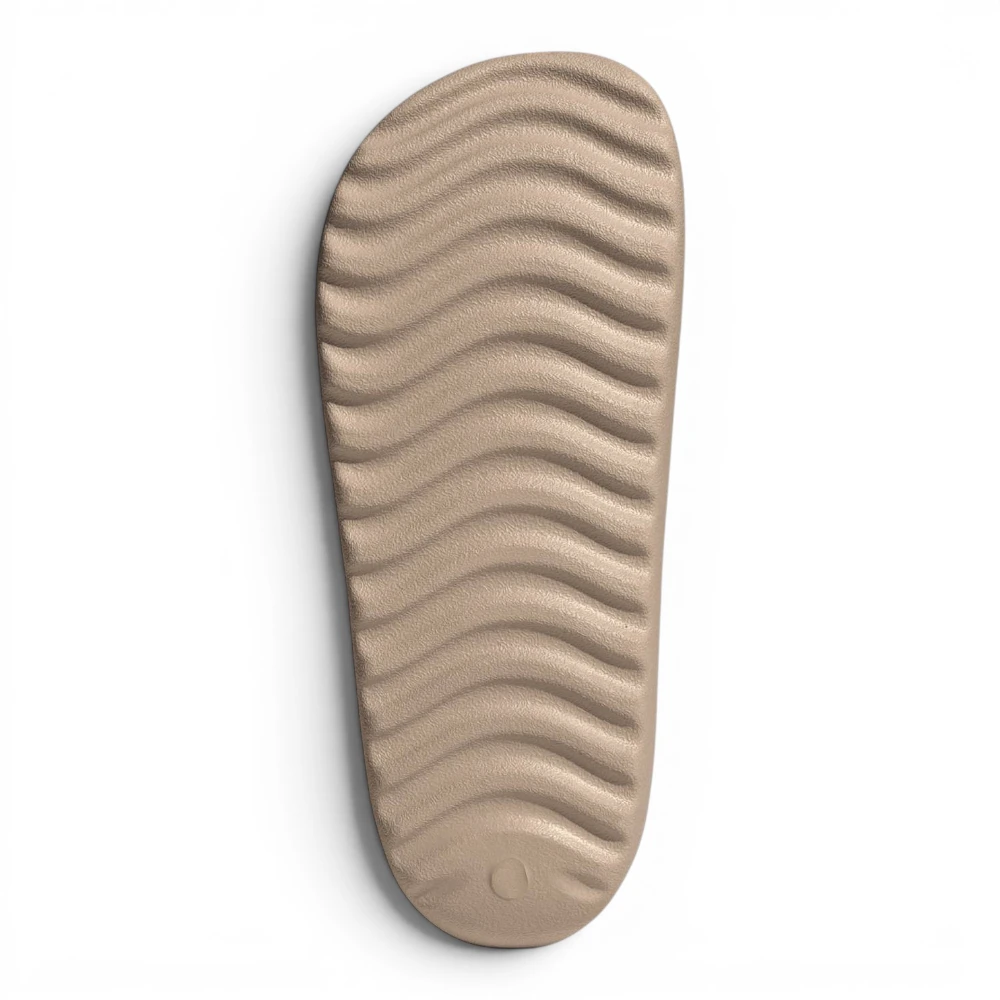 JP9579 Smeđe Comfort Slide Natikače Modernog Dizajna – adidas