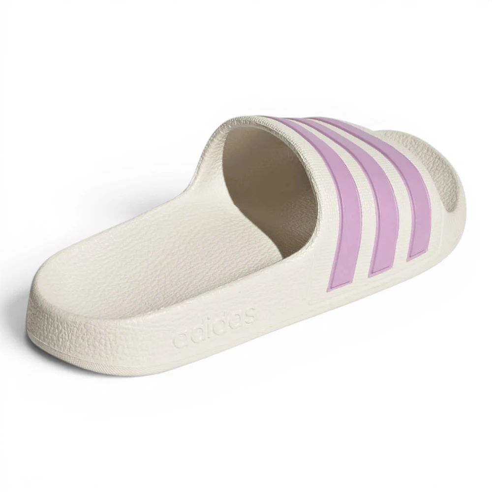 JS2498 Bijele Dječje Aqua Natikače za Ljeto – adidas
