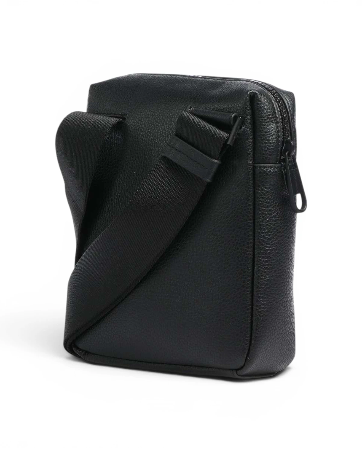 K50K508695-BAX-OS Crna muška torba preko ramena CK Must – Calvin Klein