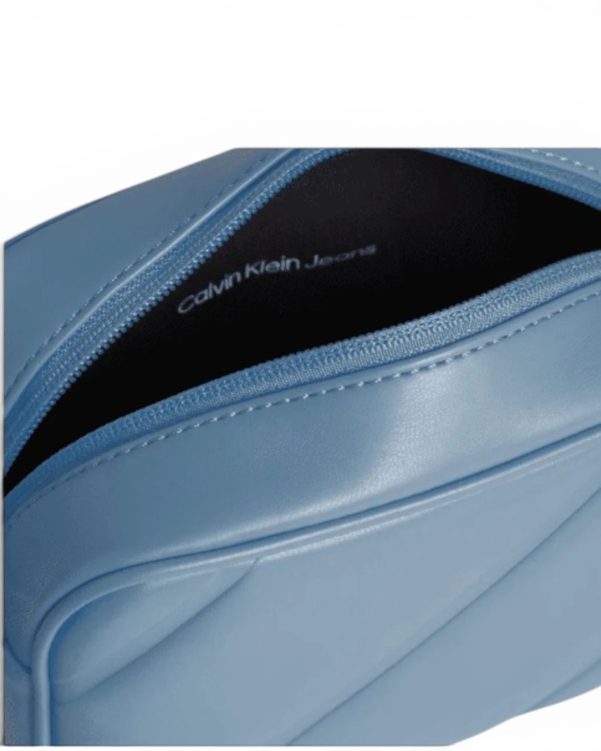 K60K611821-CEZ-OS CK JEANS QUILTED CAMERABAG18