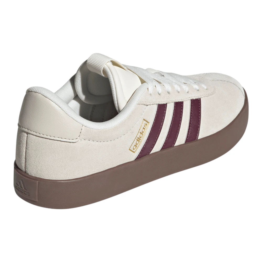 KJ5140 Naziv artikla:
adidas VL Court 3.0 White lifestyle tenisice –Cloud White/Core Black