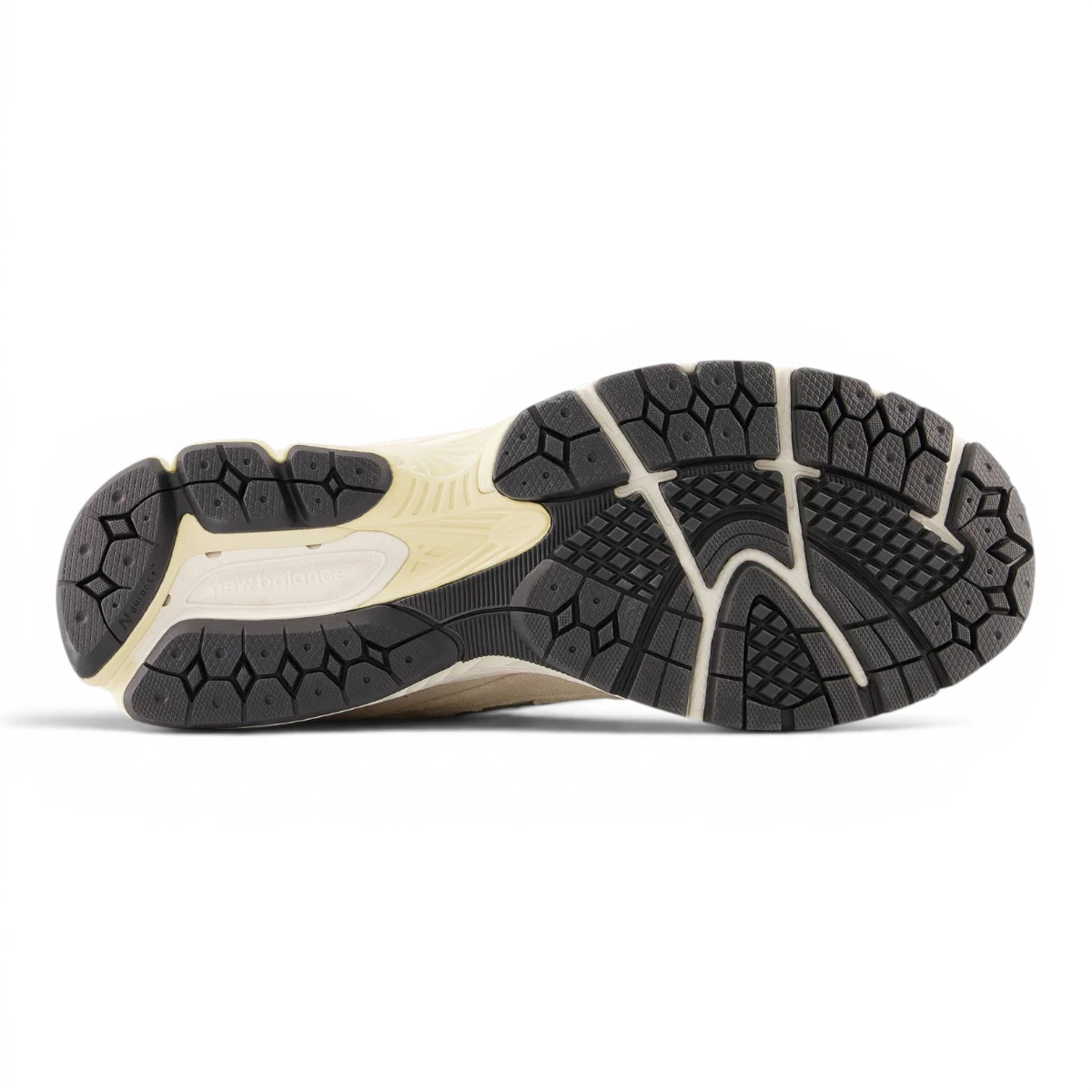 M2002RCC New Balance tenisice sand mesh